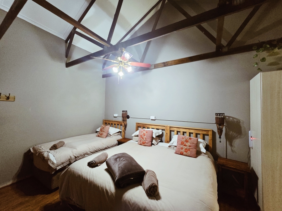 18 Bedroom Property for Sale in Geelhoutboom AH Western Cape